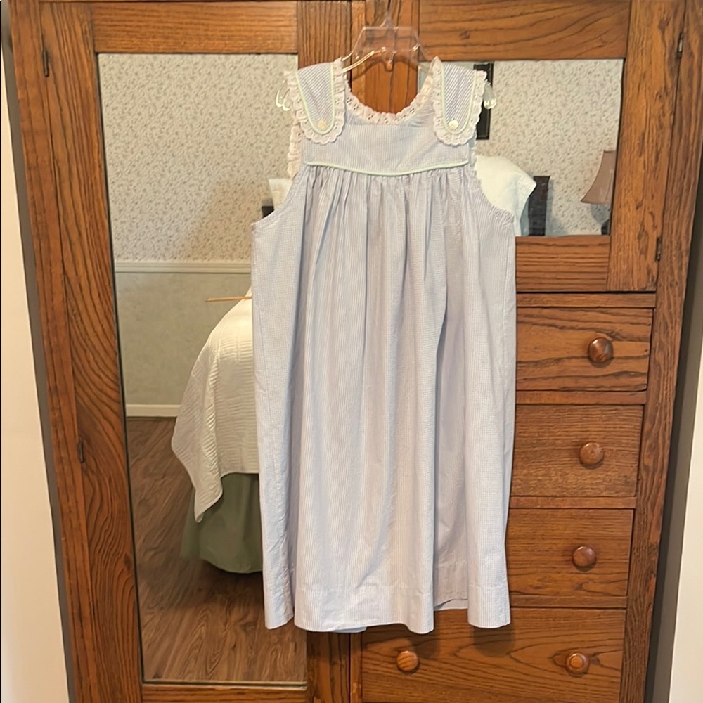 Blue Summer Sleeveless Size 8 Dress